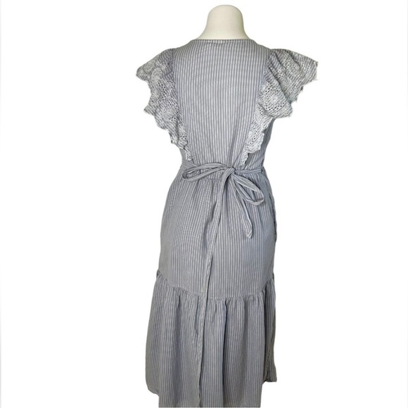 GAP Women's Striped Lace Midi Wrap Dress Tie Waist Flutter Sleeve Blue Size M - Picture 6 of 9